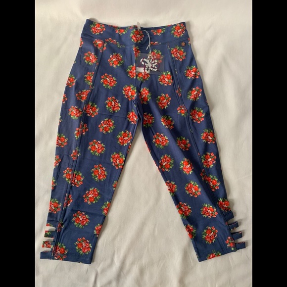 Matilda Jane Super cute and soft leggings - Picture 3 of 11